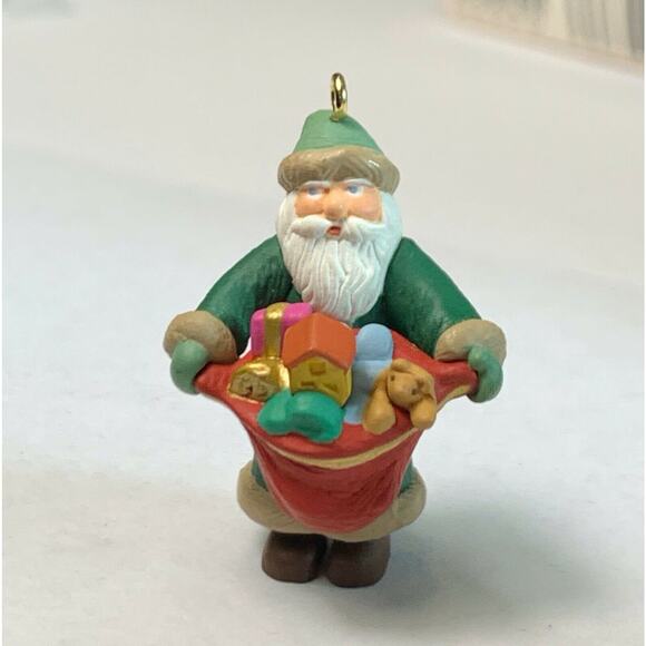 Hallmark KeepSake Miniature Ornament Series Centuries of Santa 1995 #2 - Picture 2 of 8